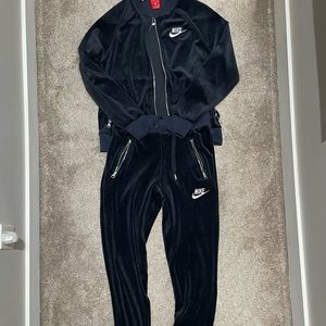 Nike | Pants u0026 Jumpsuits | Host Pick Matching Nike Velour Tracksuit |  Poshmark